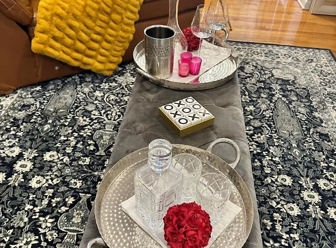 Welcoming Private Suite With French Touches
